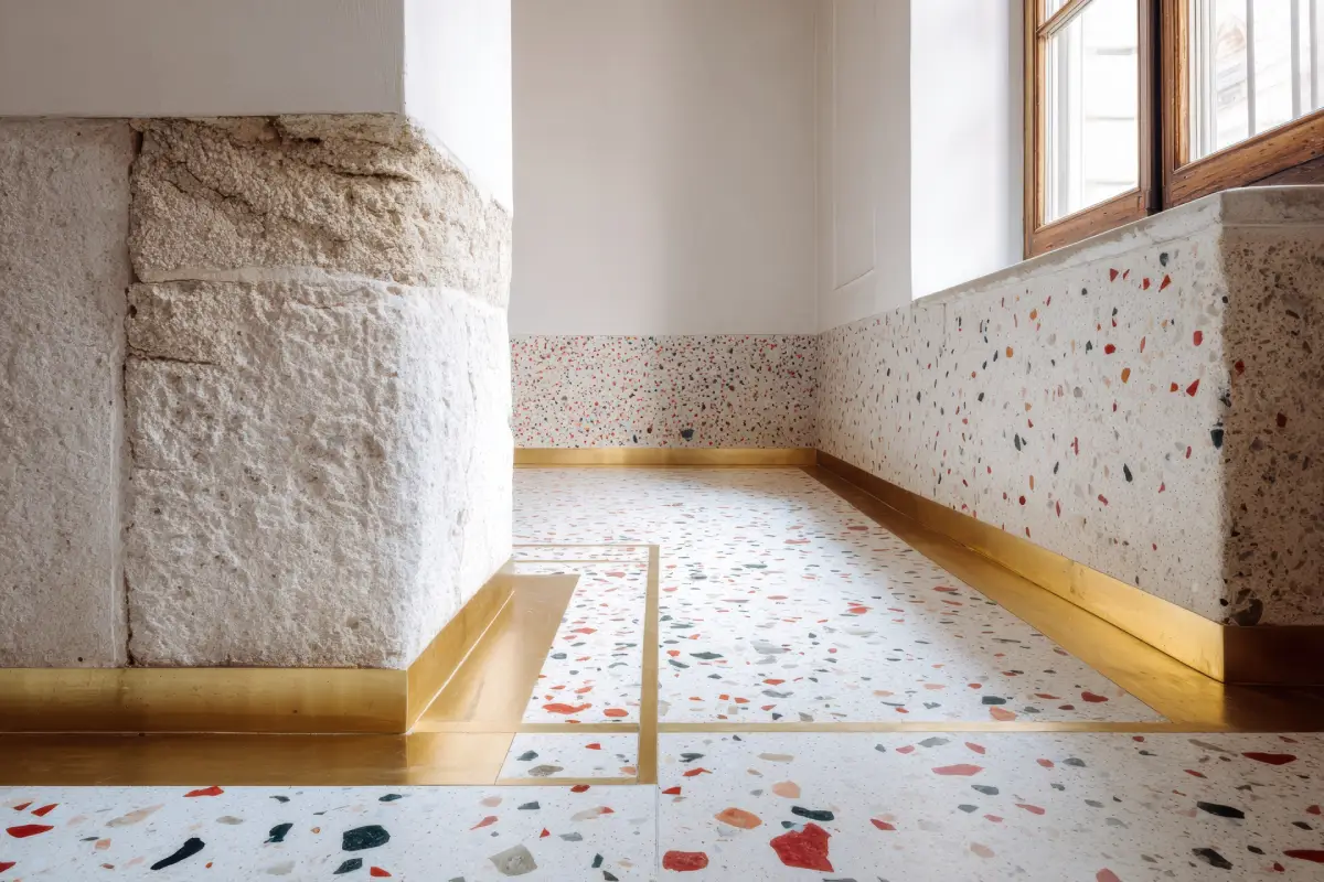 Colored Quartz with Mortar Granules